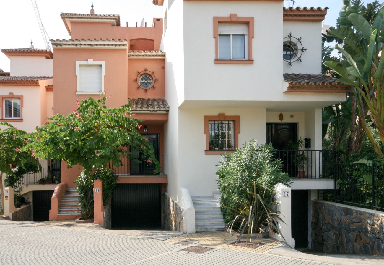 Terraced House in Estepona - Three bedroom townhouse in Garden Beach Estepona