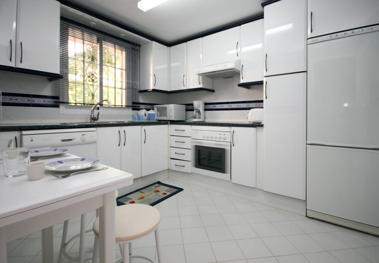 Terraced House in Estepona - Three bedroom townhouse in Garden Beach Estepona