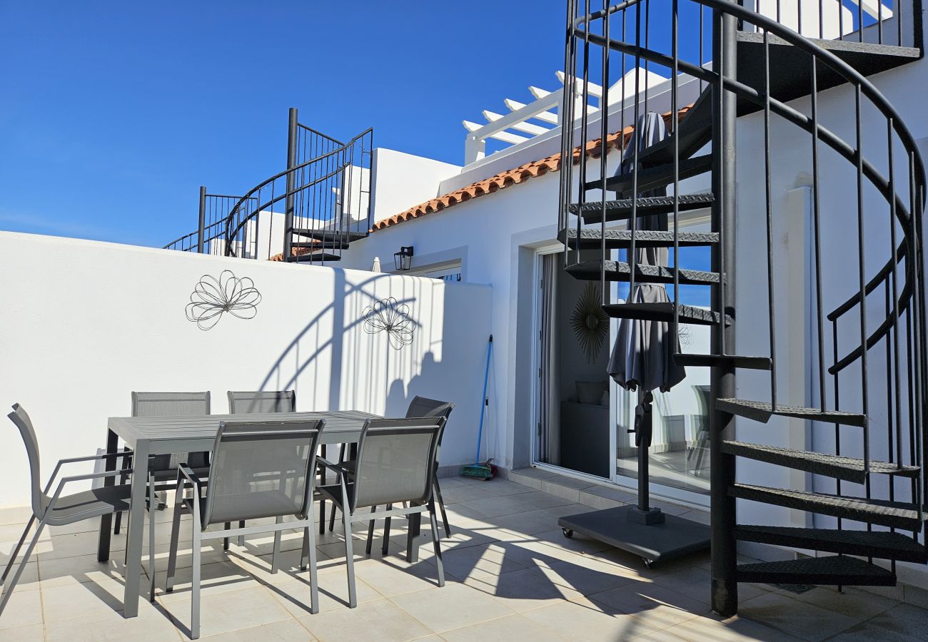 Apartment in Casares - Two bedroom penthouse apartment in Casares