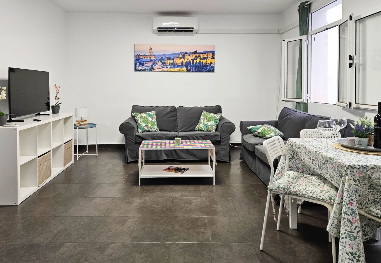 Apartment in Málaga - Two bed apartment in Malaga city centre