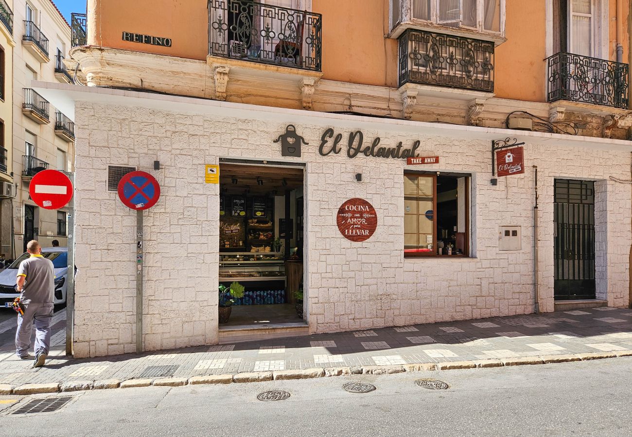 Apartment in Málaga - Two bed apartment in Malaga city centre