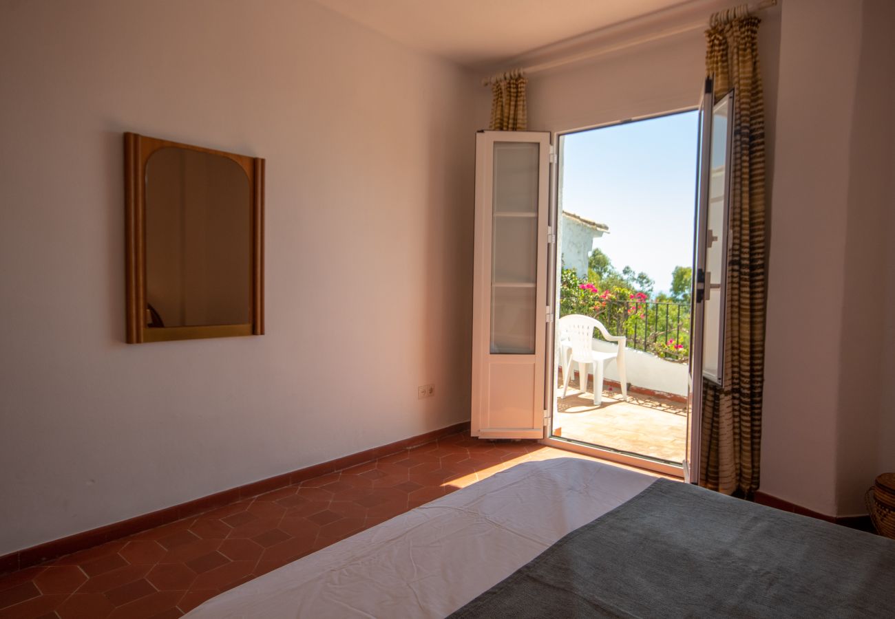 Terraced House in Marbella - Three bedroom town house to rent in Los Altos de Marbella