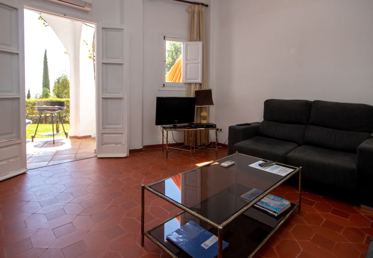 Terraced House in Marbella - Three bedroom town house to rent in Los Altos de Marbella