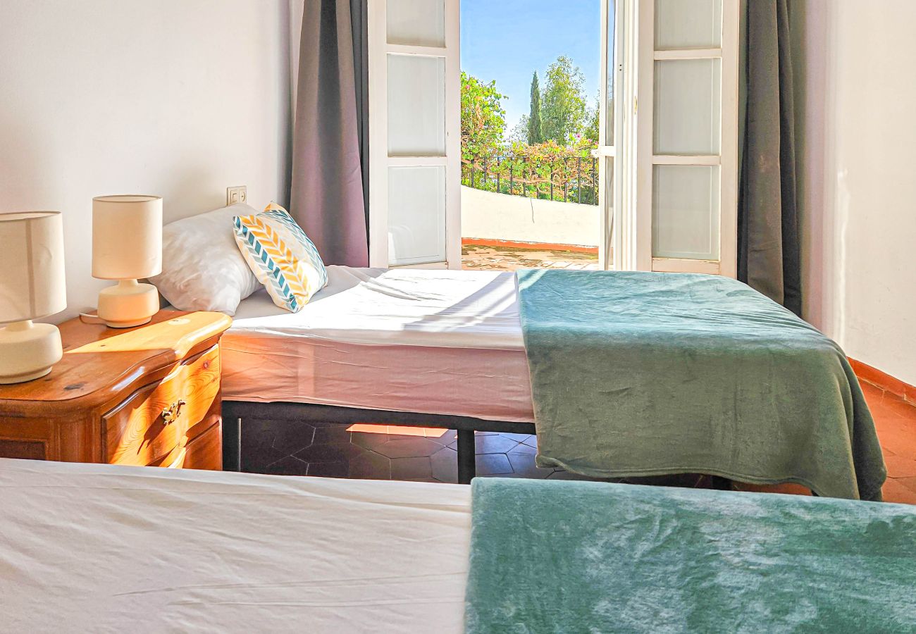 Terraced House in Marbella - Three bedroom town house in Los Altos de Marbella