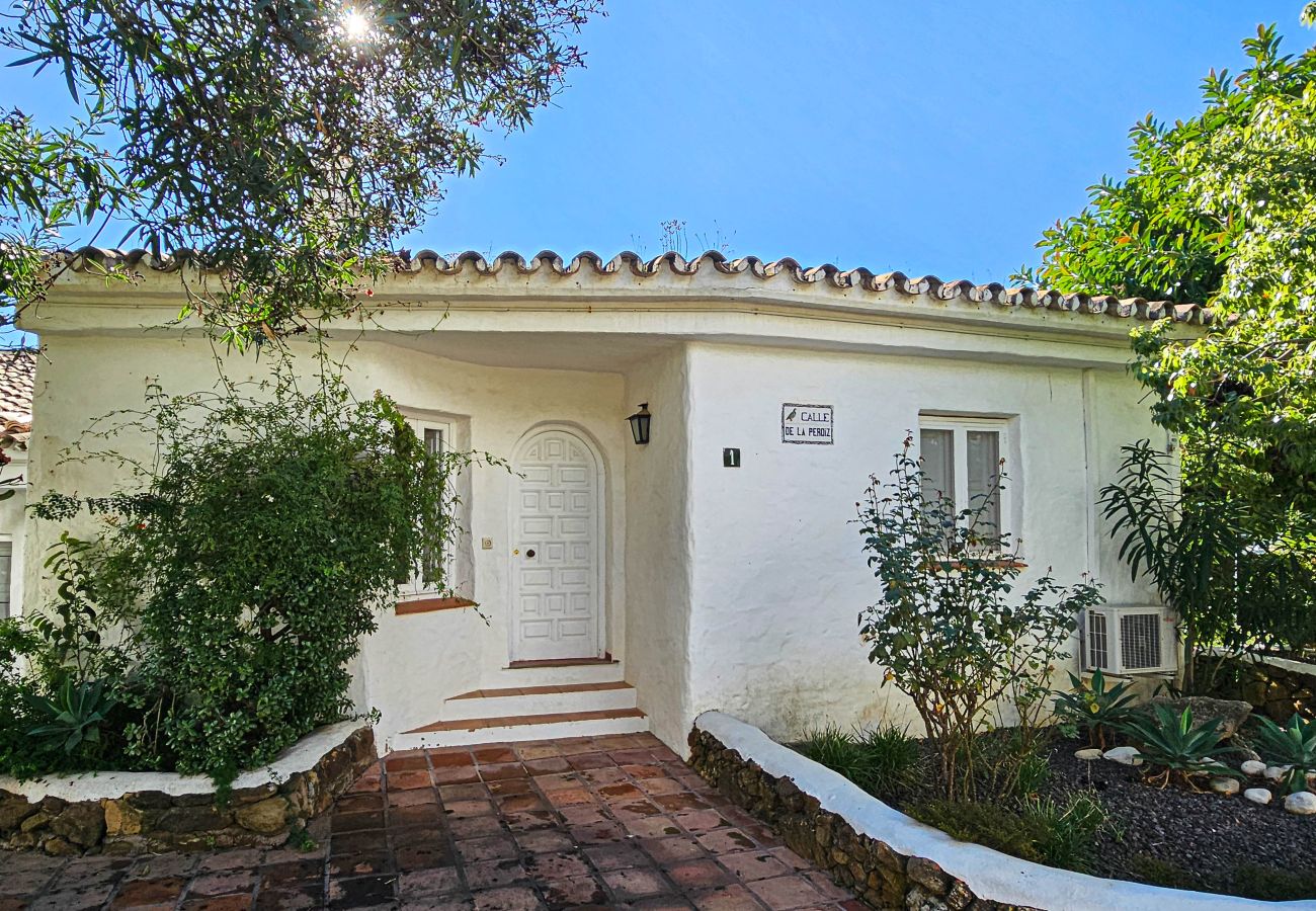 Terraced House in Marbella - Three bedroom town house in Los Altos de Marbella