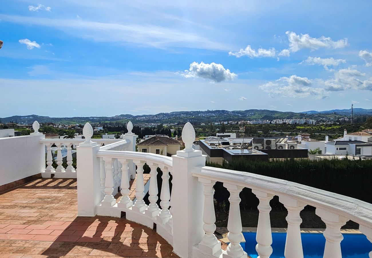 Villa in Mijas Costa - Villa with Private Pool in La Sierrezuela - Villa Las Mariposas