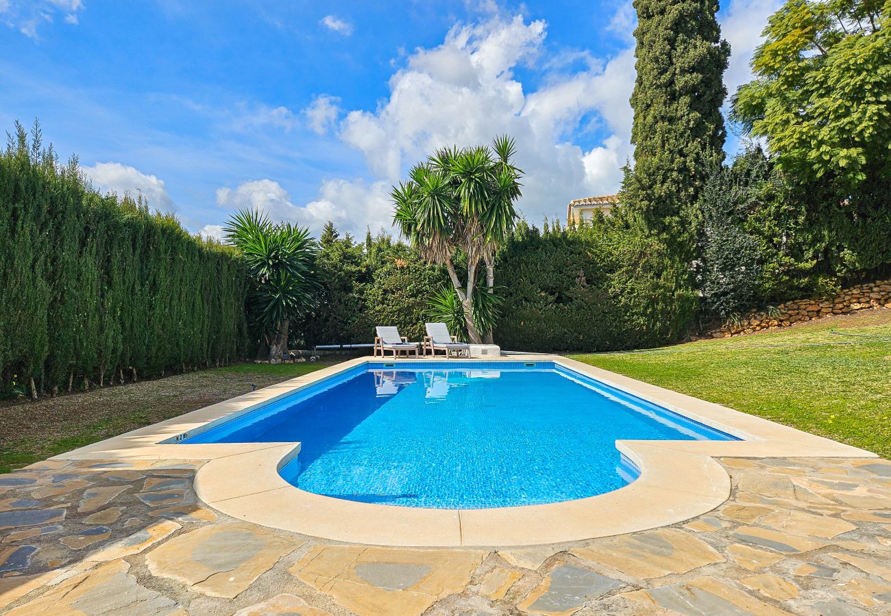 Villa in Mijas Costa - Villa with Private Pool in La Sierrezuela - Villa Las Mariposas