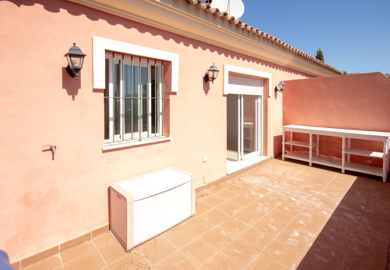 Terraced House in Marbella - Four bedroom town house in tranquil gated community