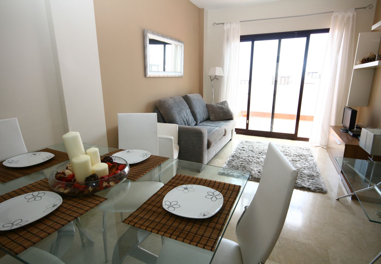 Apartment in Mijas Costa - Two bedroom apartment to rent in Riviera del Sol
