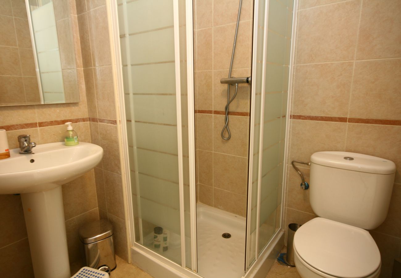 Apartment in Mijas Costa - Two bedroom apartment to rent in Riviera del Sol