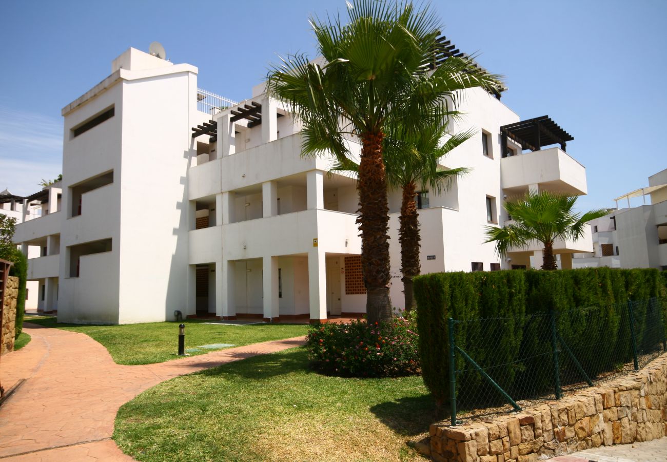 Apartment in Mijas Costa - Two bedroom apartment to rent in Riviera del Sol