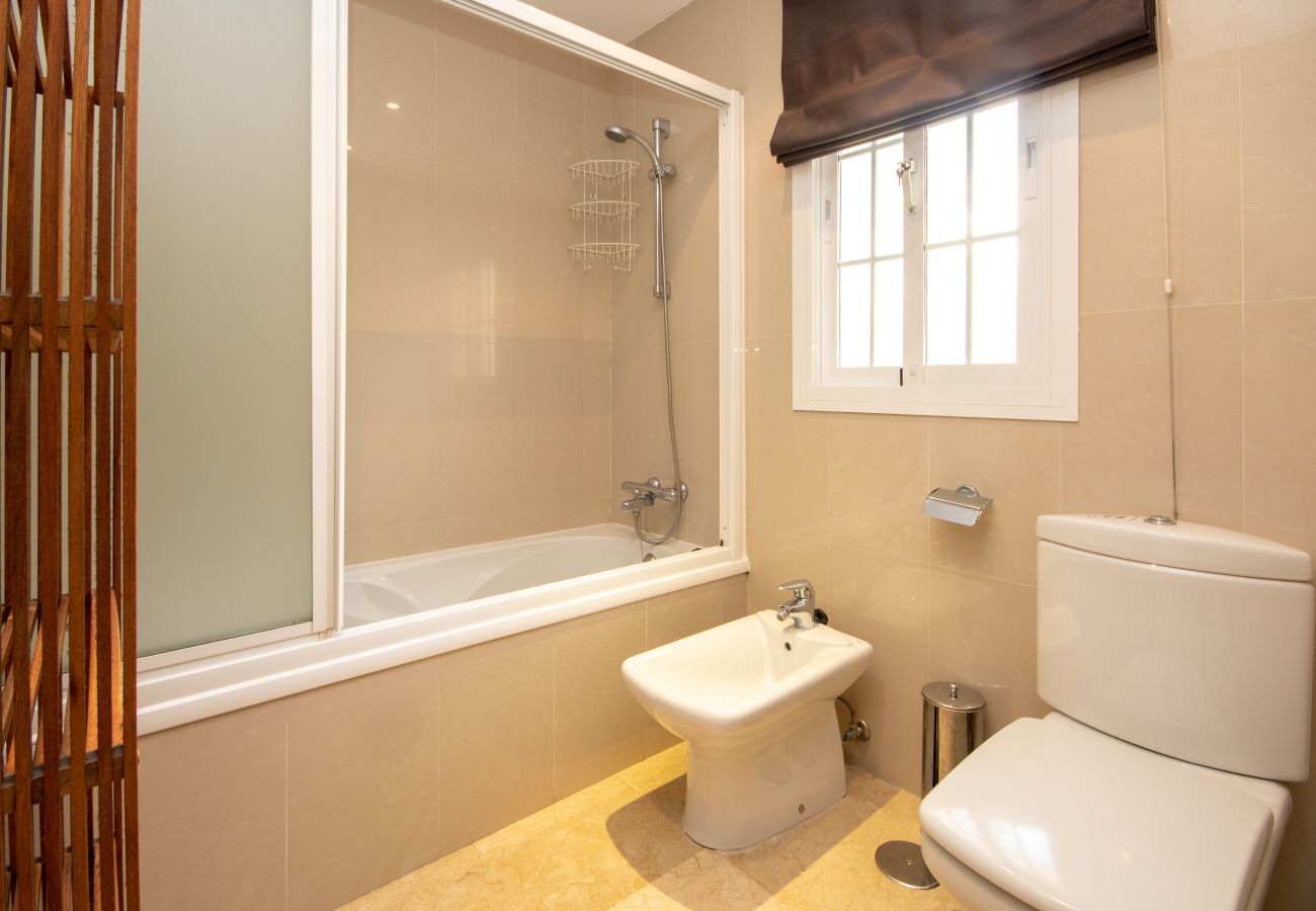 Villa in Mijas Costa - Four bedroom villa to rent in Mijas Costa