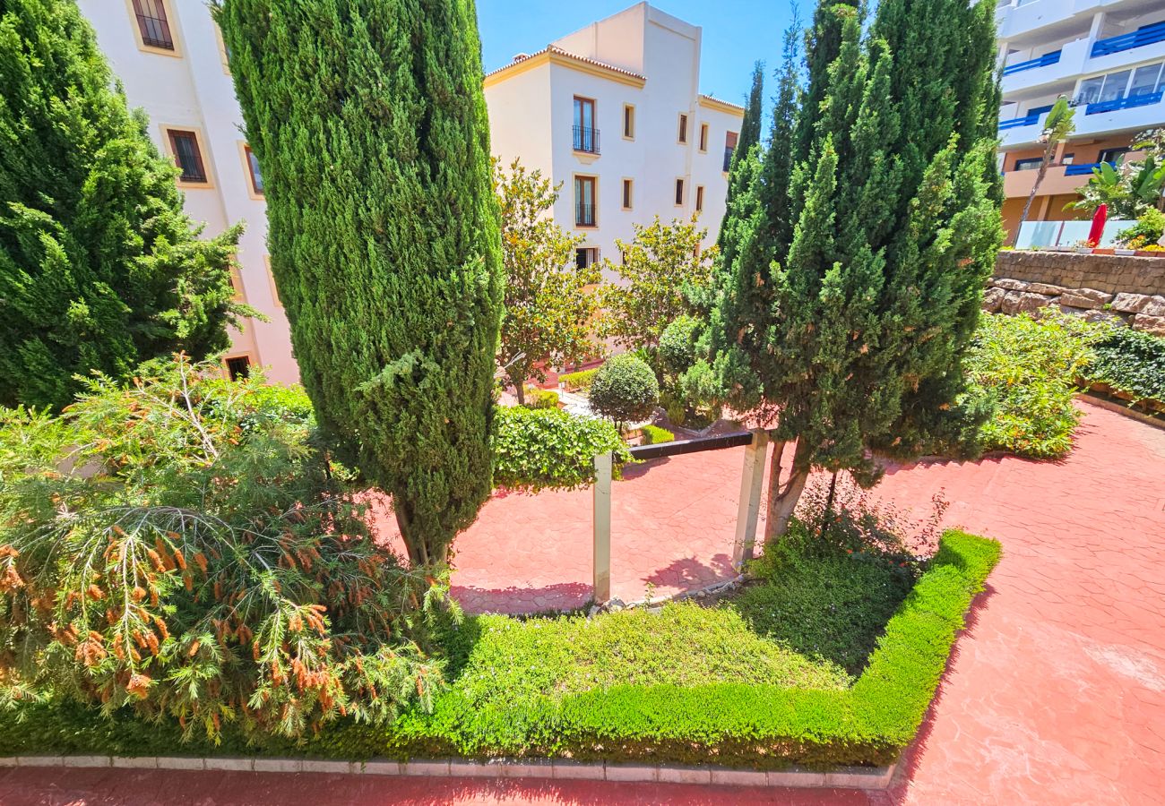 Apartment in Manilva - Two bedroom apartment in Duquesa Golf & Gardens Manilva