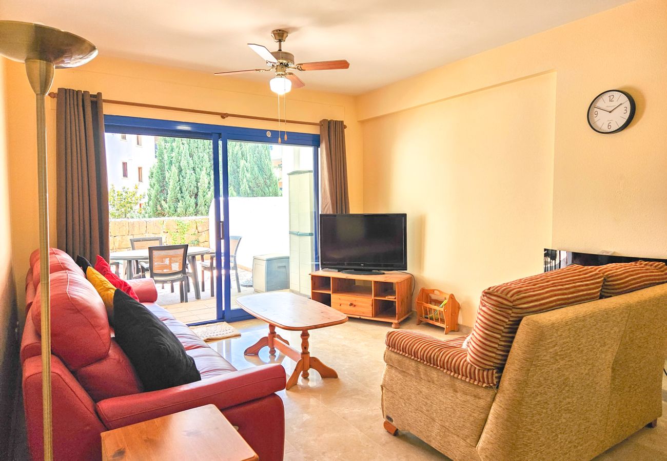 Apartment in Manilva - Two bedroom apartment in Duquesa Golf & Gardens Manilva