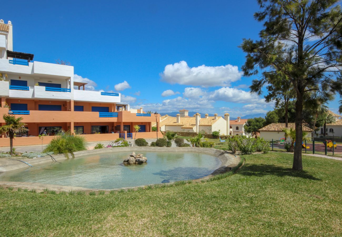 Apartment in Manilva - Two bedroom apartment in Duquesa Golf & Gardens Manilva