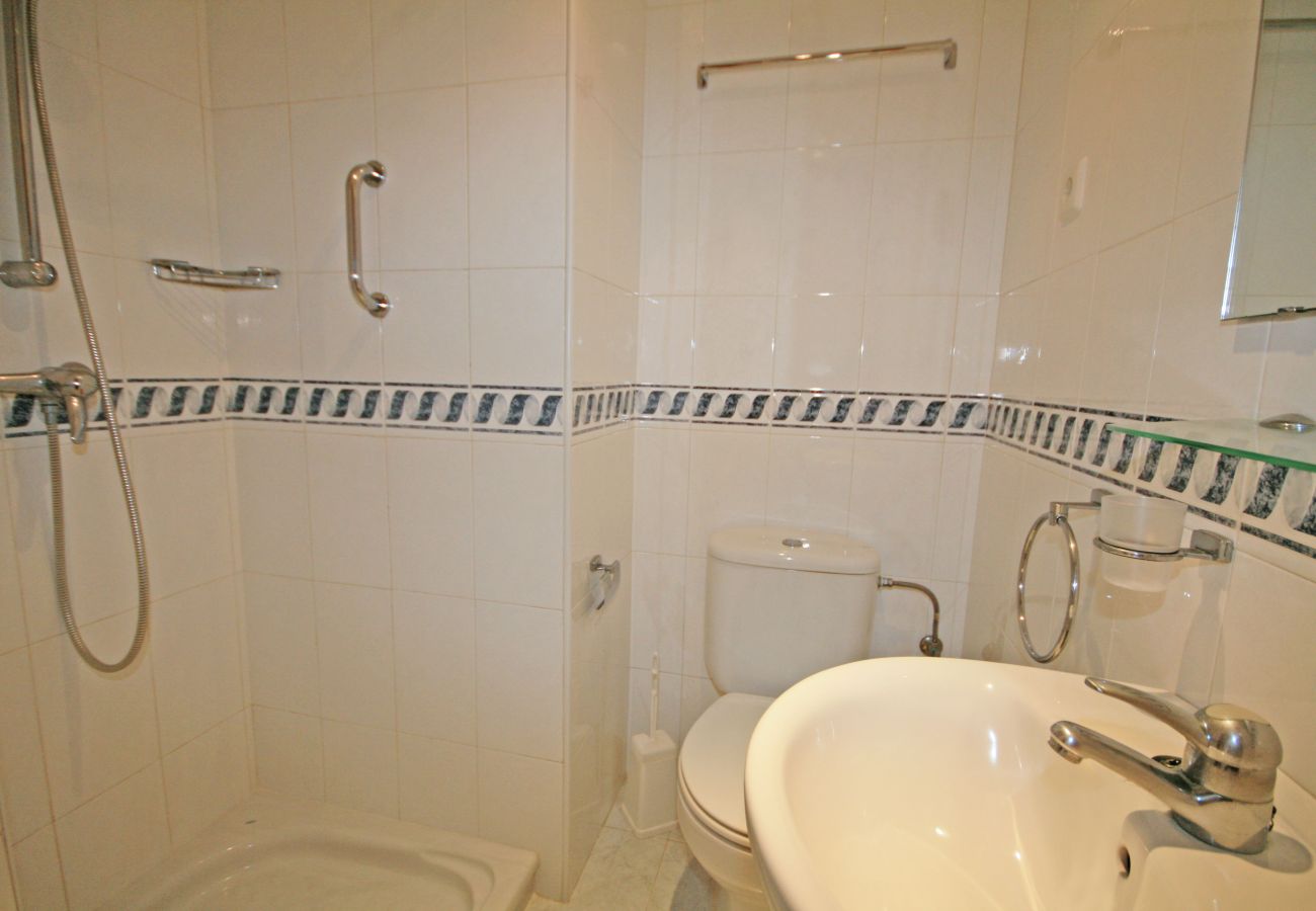 Apartment in Mijas Costa - 2 bedroom apartment in Las Farolas Mijas Costa close to the sea