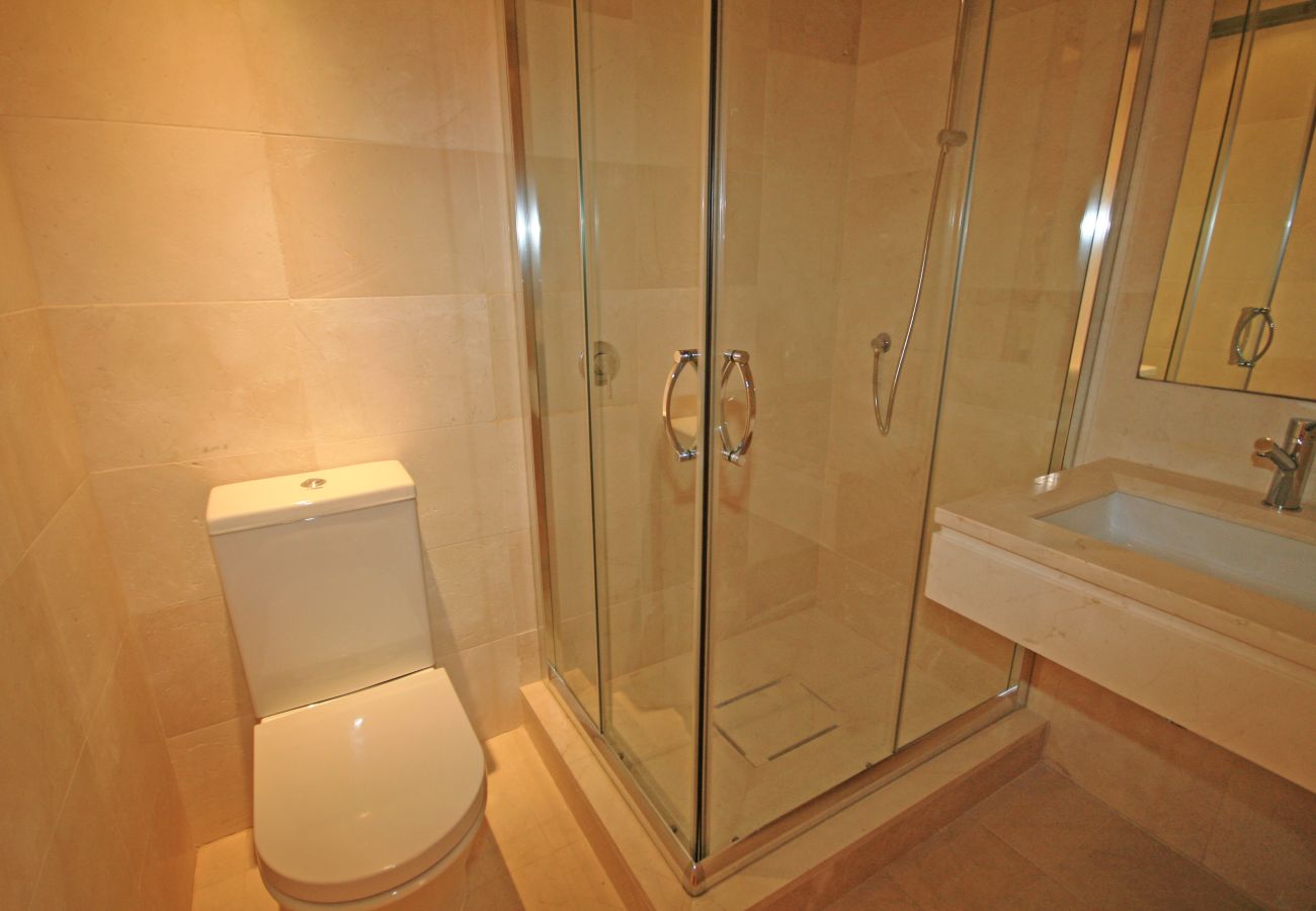 Terraced House in Mijas Costa - 4 bedroom townhouse unfurnished in Riviera del Sol