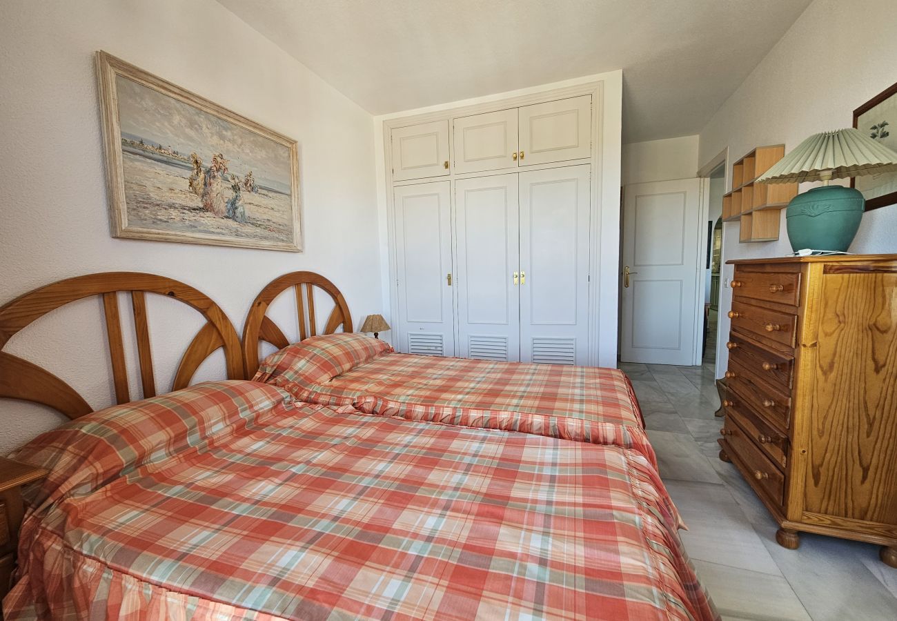 Apartment in Mijas Costa - Two bedroom apartment in Riviera long term rental