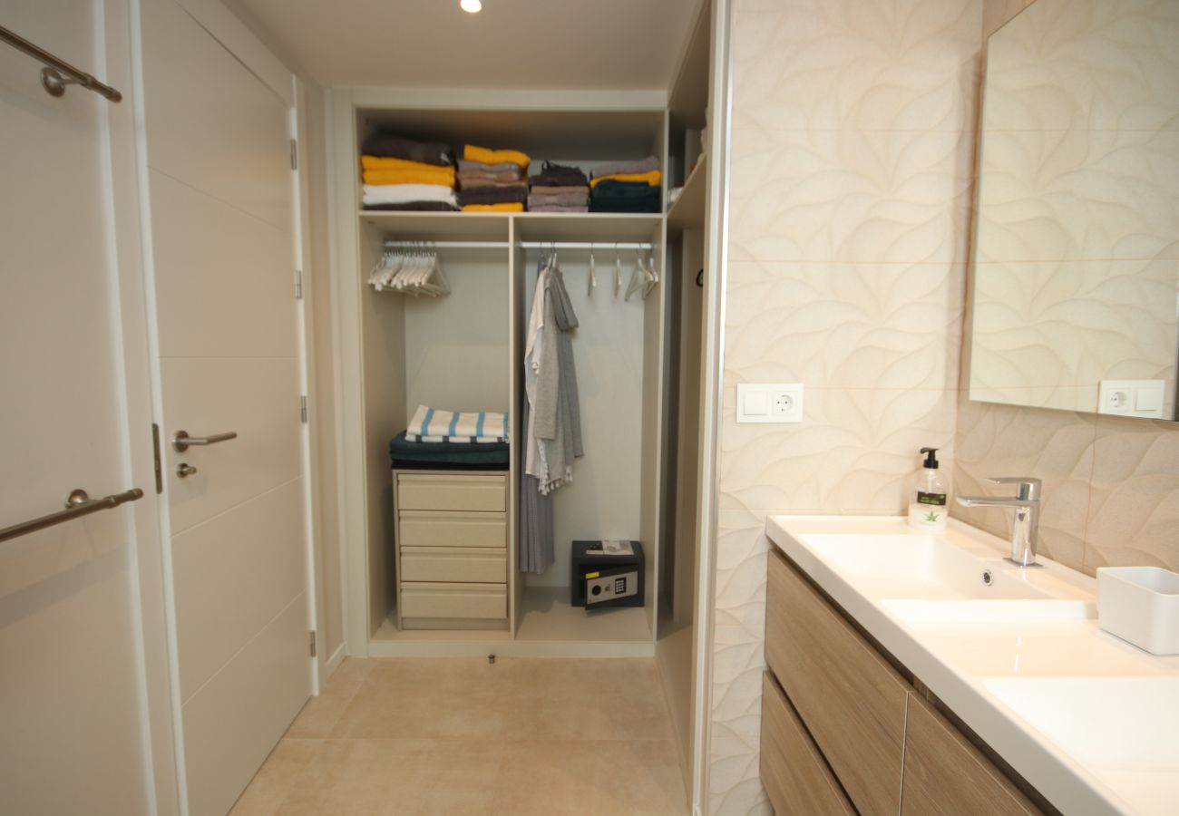 Apartment in La Cala de Mijas - Modern 3 bed Apartment in La Cala De Mijas