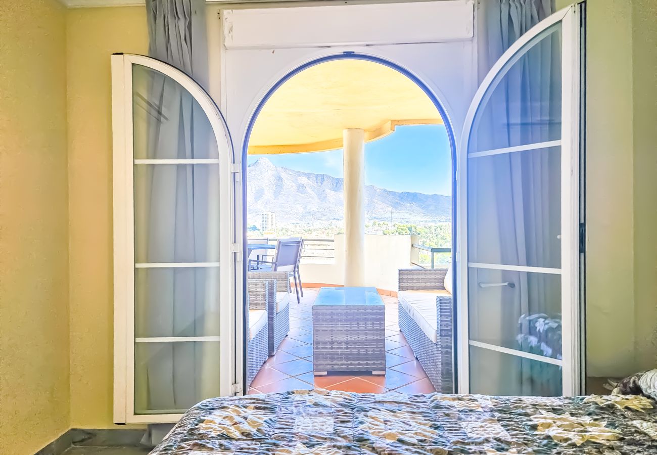 Apartment in Puerto Banus - Two bedroom apartment in Nueva Andalucia