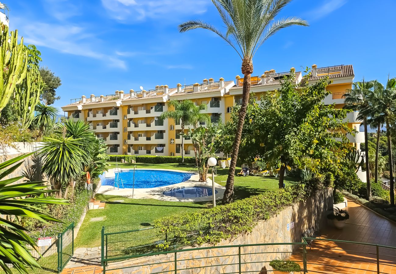 Apartment in Puerto Banus - Two bedroom apartment in Nueva Andalucia