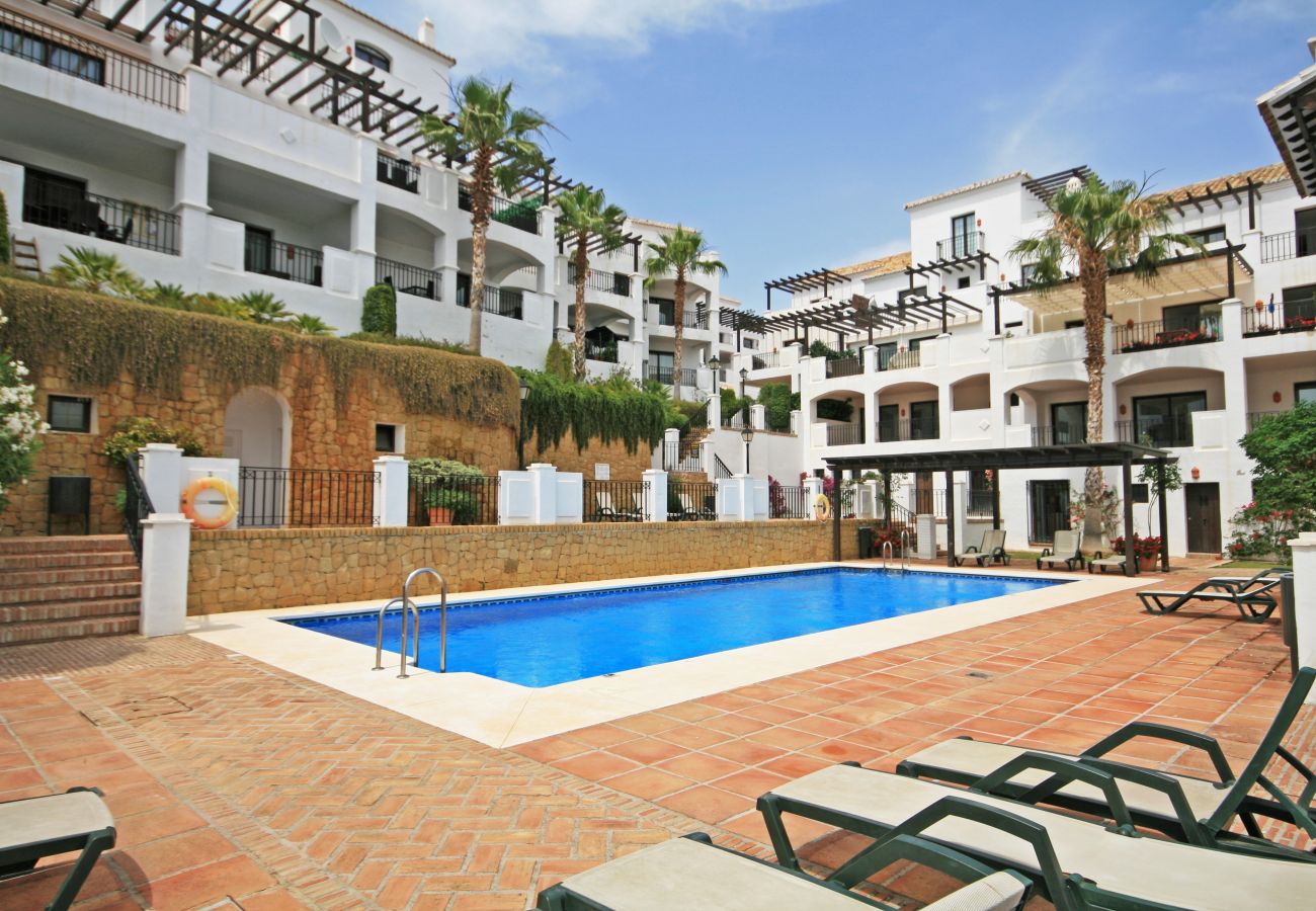 Apartment in Marbella - 3 bedroom duplex apartment Los Monteros Marbella