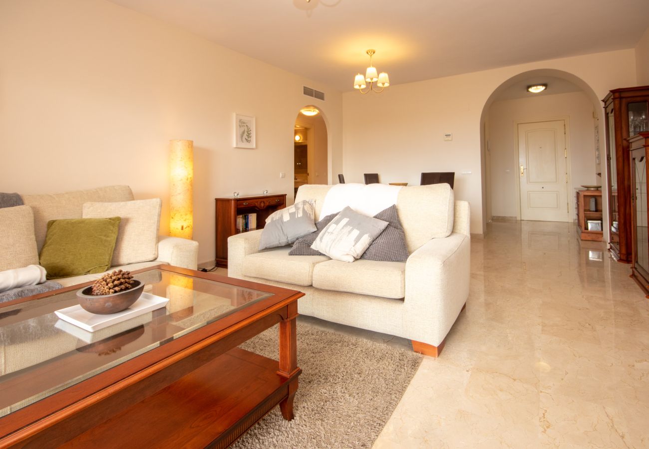 Apartment in Mijas Costa - Spacious 2 bedroom apartment in El Faro