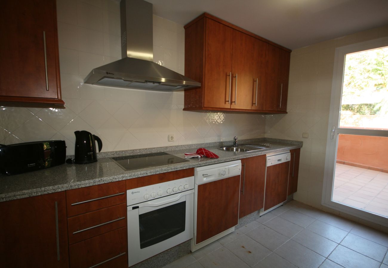 Apartment in Marbella - 2 bedroom rental apartment Los Lagos Elviria Marbella