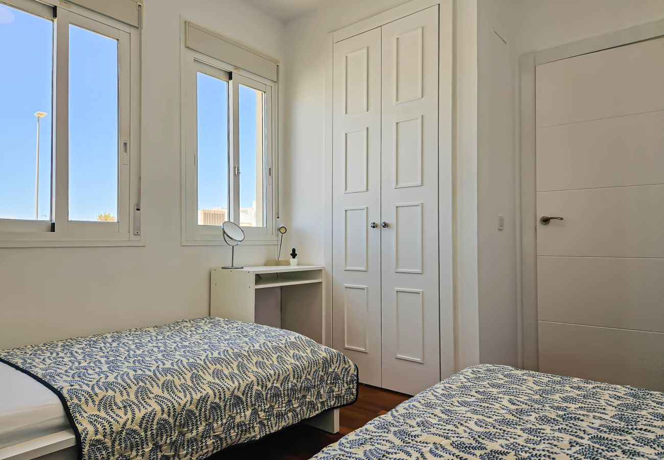 Terraced House in Mijas Costa - 2 bedroom townhouse with roof terrace