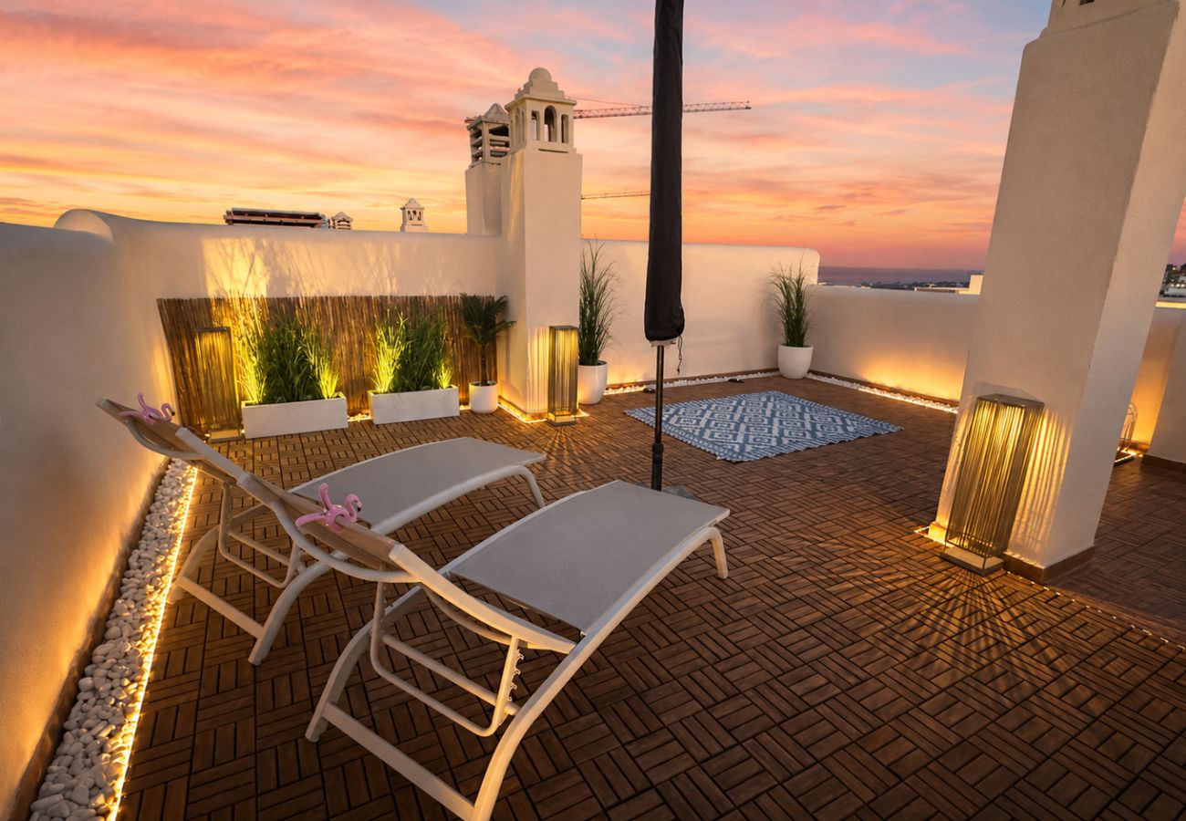 Terraced House in Mijas Costa - 2 bedroom townhouse with roof terrace