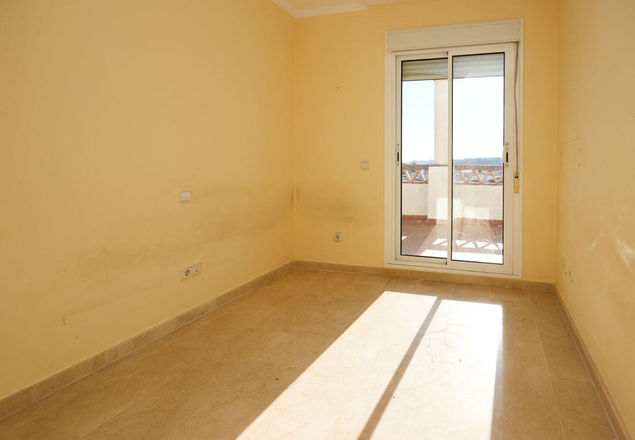 Apartment in Mijas Costa - Three bedroom penthouse with terrace Mijas Golf