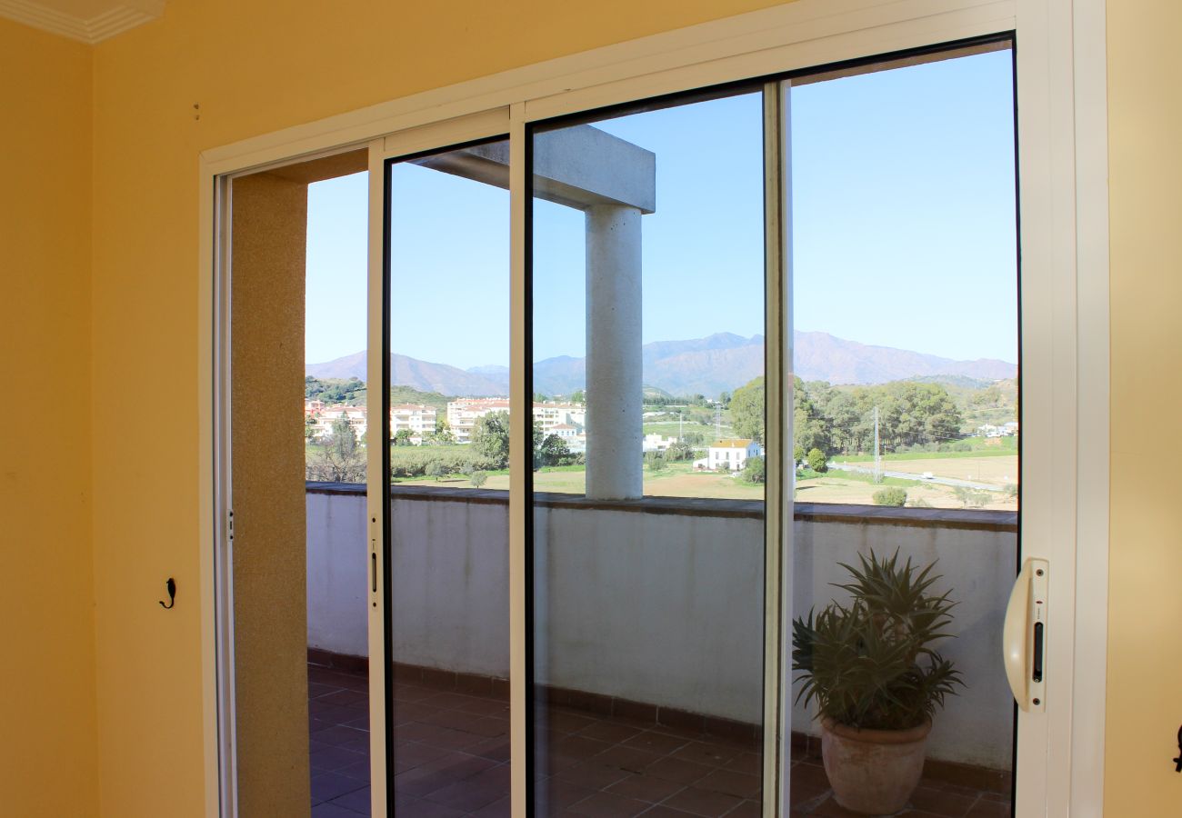 Apartment in Mijas Costa - Three bedroom penthouse with terrace Mijas Golf