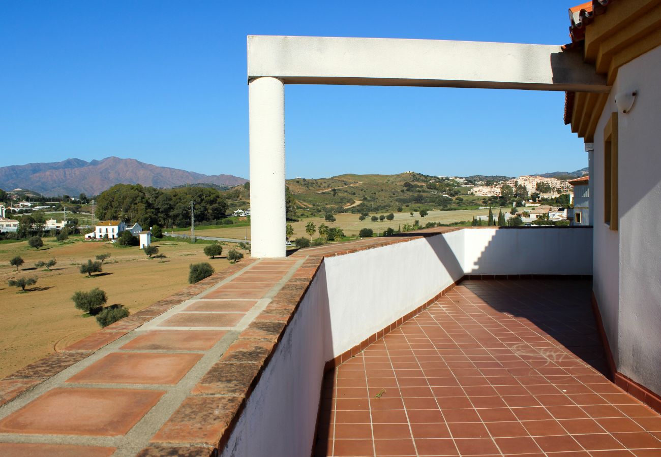 Apartment in Mijas Costa - Three bedroom penthouse with terrace Mijas Golf