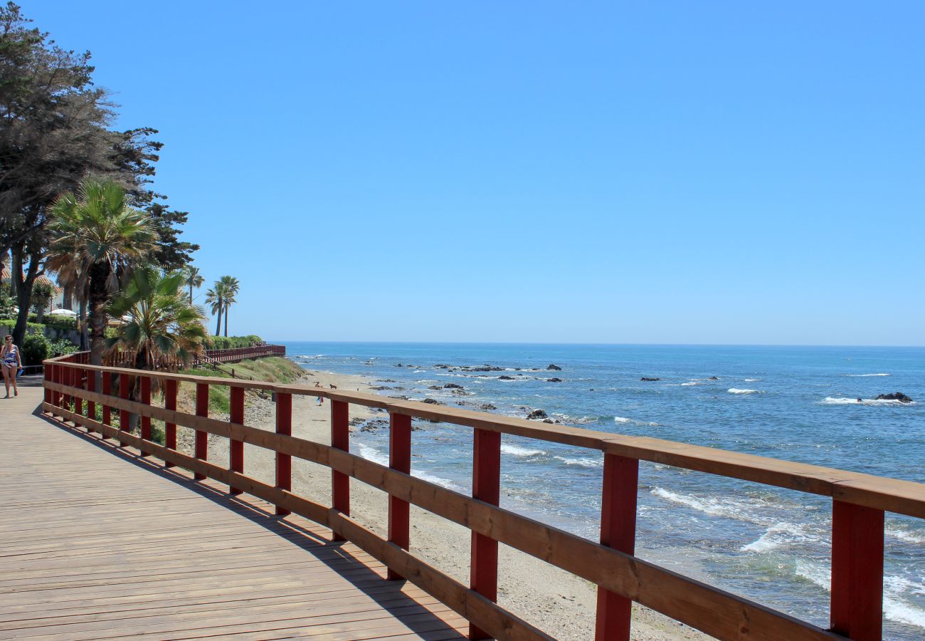 Apartment in Mijas Costa - Two Bedroom Ground Floor Apartment in Riviera del Sol