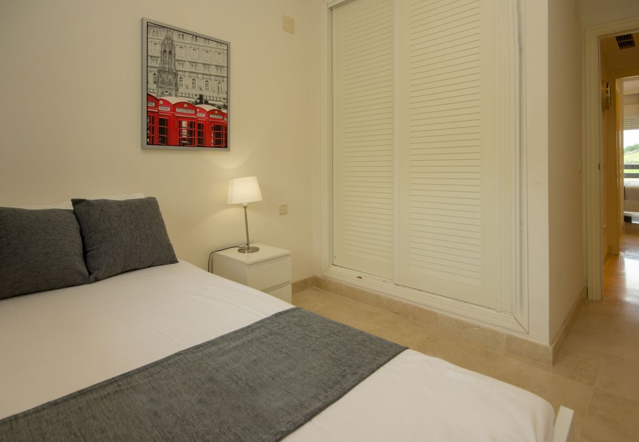 Apartment in Mijas Costa - 2 Bedroom Apartment in Calanova Grand Golf La Cala de Mijas