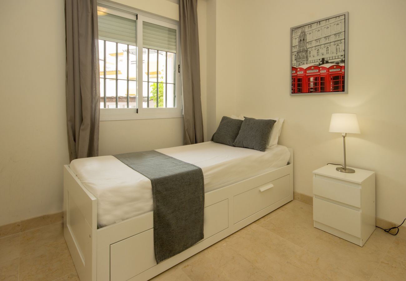 Apartment in Mijas Costa - 2 Bedroom Apartment in Calanova Grand Golf La Cala de Mijas