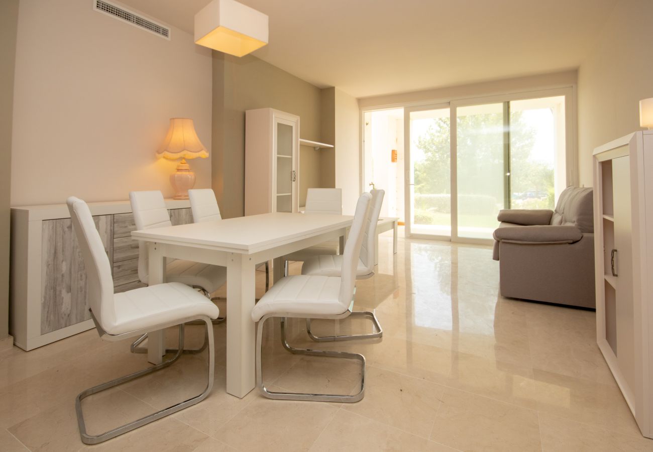 Apartment in Casares - 2 Bedroom  Apartment in Alcazaba Lagoon near Estepona