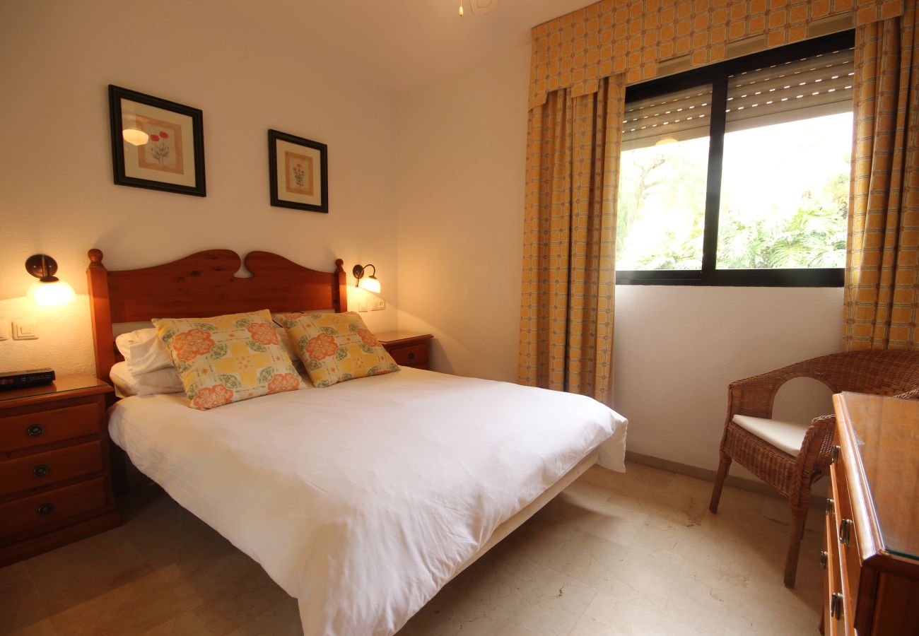 Apartment in Mijas Costa - Two bedroom apartment Torrenueva in a popular complex just a short walk from the beach