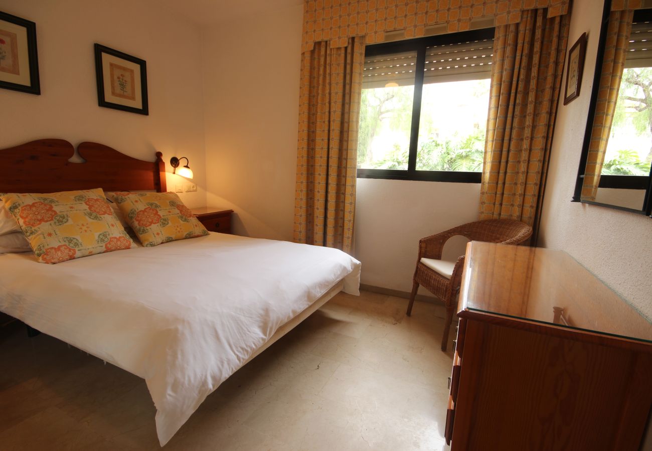 Apartment in Mijas Costa - Two bedroom apartment Torrenueva in a popular complex just a short walk from the beach