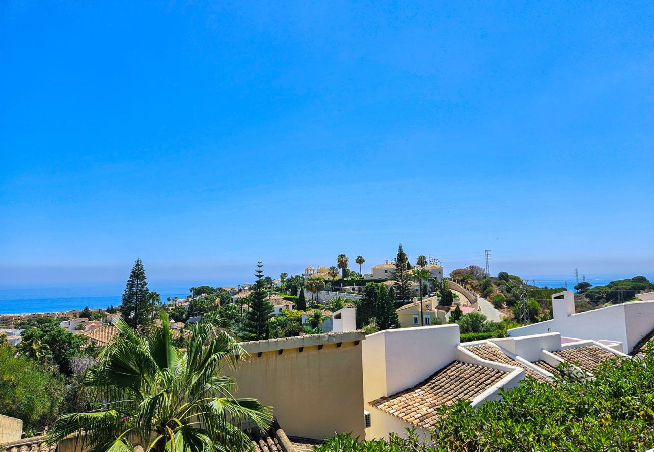 Villa in Mijas Costa - Three bedroom villa in Calahonda