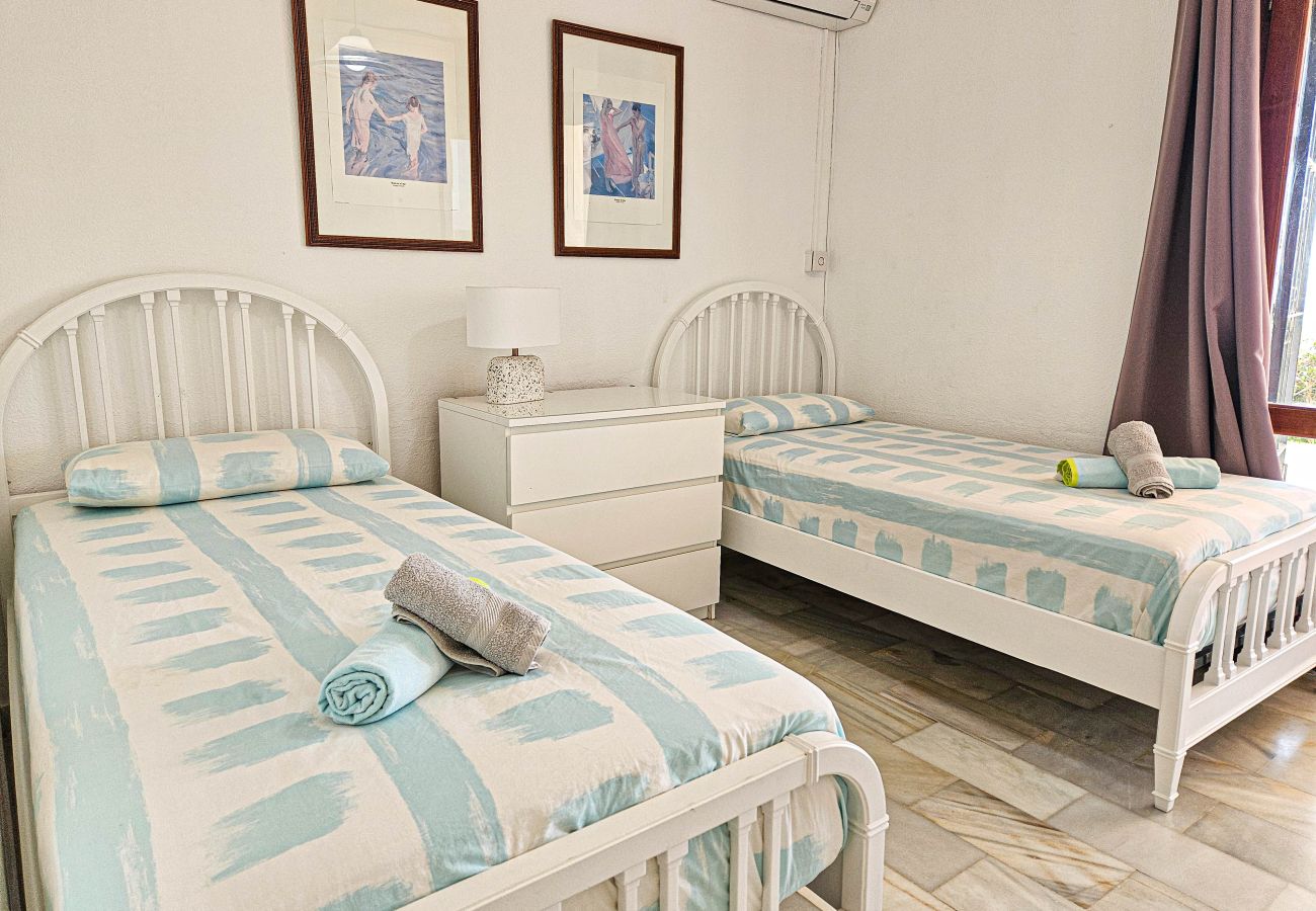 Villa in Mijas Costa - Three bedroom villa in Calahonda