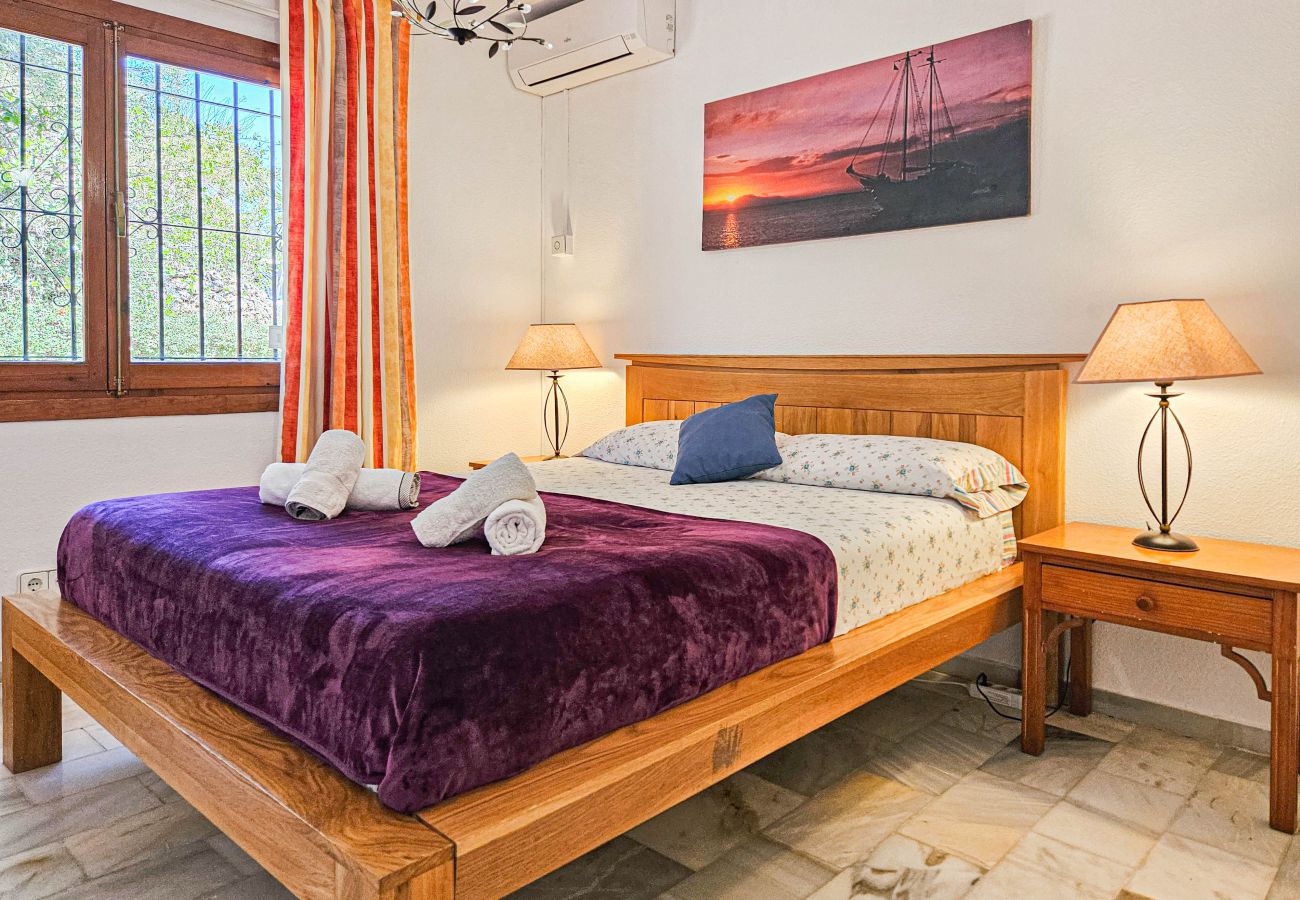 Villa in Mijas Costa - Three bedroom villa in Calahonda