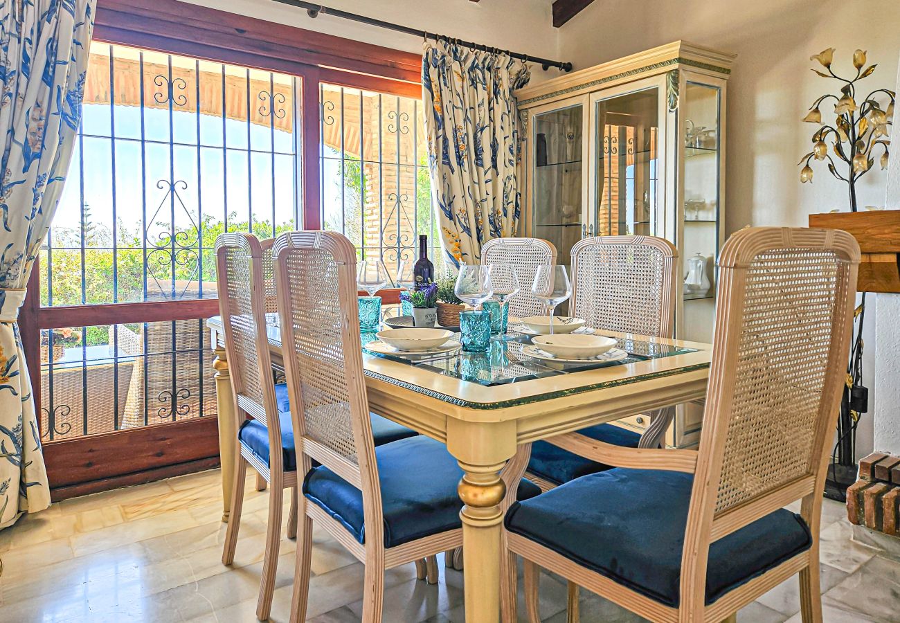 Villa in Mijas Costa - Three bedroom villa in Calahonda