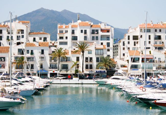 Apartment in Puerto Banus - Two bedroom apartment in Puerto Banus Apartment in Puerto Banus - Two bedroom apartment in Puerto Banus