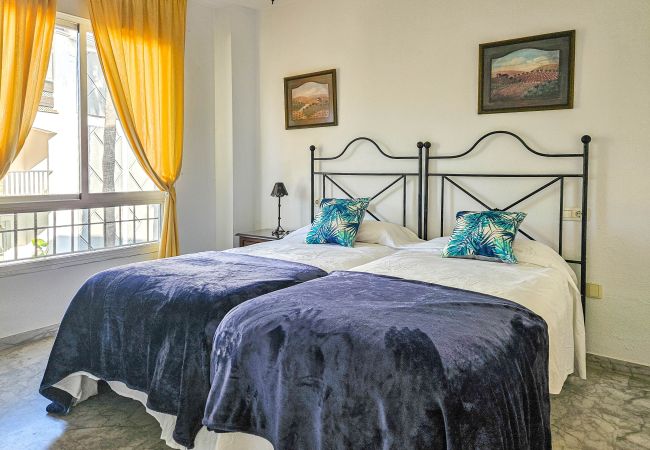 Apartment in Puerto Banus - Two bedroom apartment in Puerto Banus Apartment in Puerto Banus - Two bedroom apartment in Puerto Banus