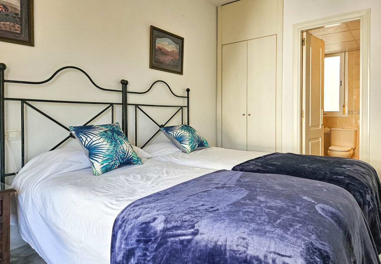 Apartment in Puerto Banus - Two bedroom apartment in Puerto Banus