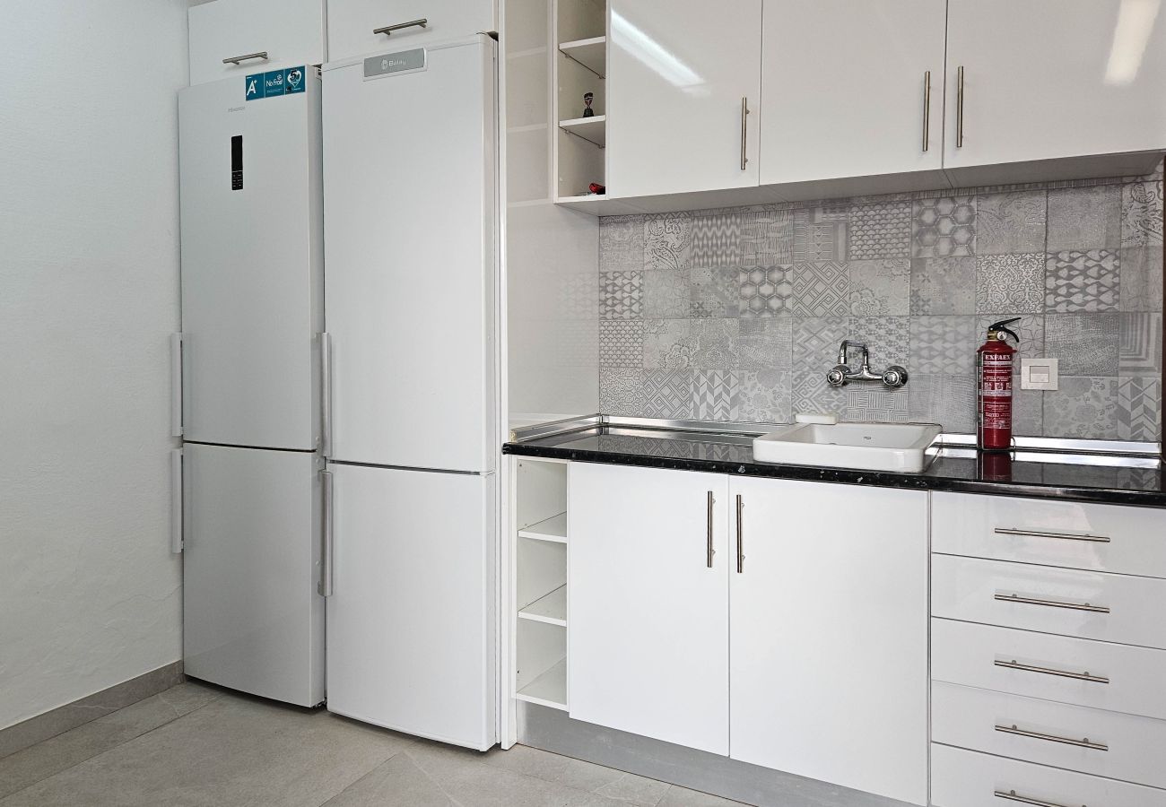 Villa in Mijas Costa - Four bedroom villa with private pool