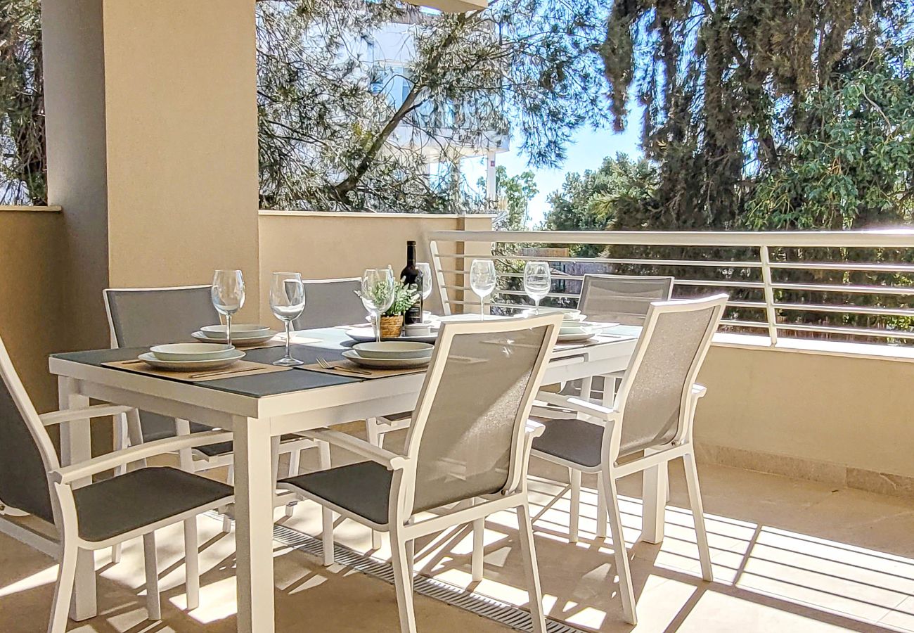 Apartment in Estepona - Two bedroom apartment in Sunny Golf, Estepona