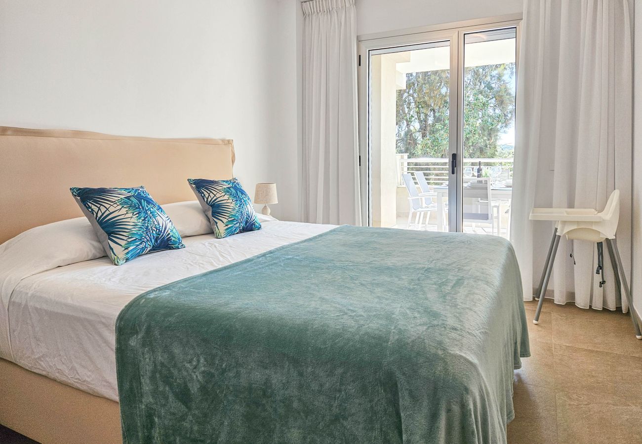 Apartment in Estepona - Two bedroom apartment in Sunny Golf, Estepona