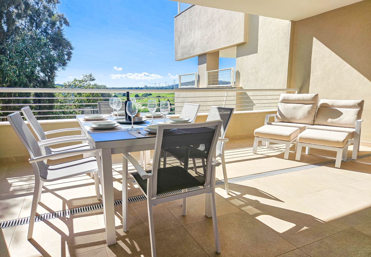 Apartment in Estepona - Two bedroom apartment in Sunny Golf, Estepona